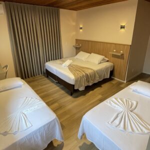 QUARTO 9-FAMILIA 5 La Roza (2)